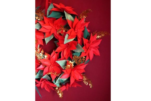 Review: 3D SVG Christmas Poinsettia Wreath Templates